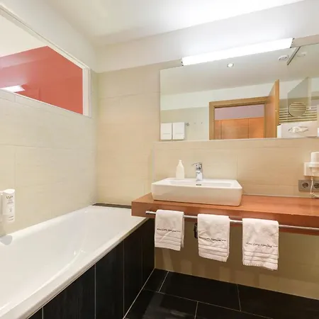 Alpenland Отель Санкт-Антон-ам-Арльберг