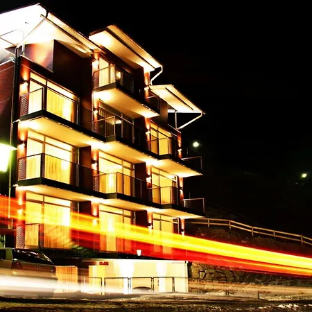 Отель Alpenland