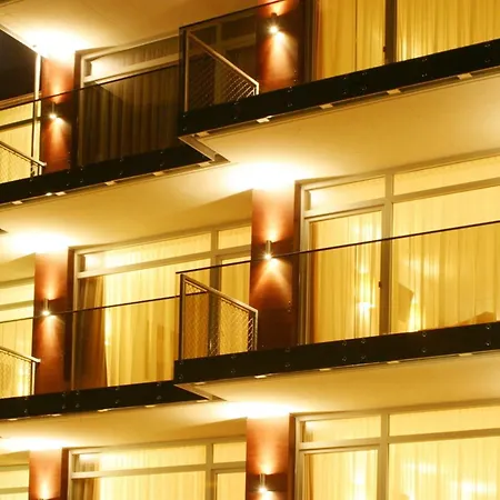 Alpenland Hotel 4*