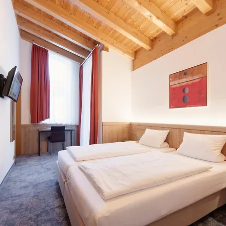 Alpenland Hotel